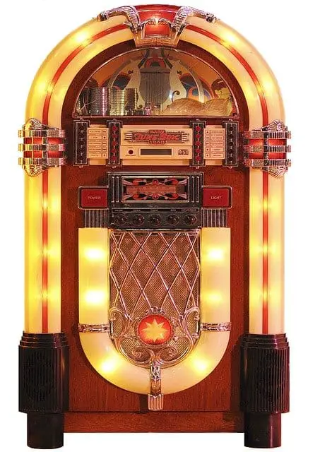 Is A New Or Vintage Jukebox Better?