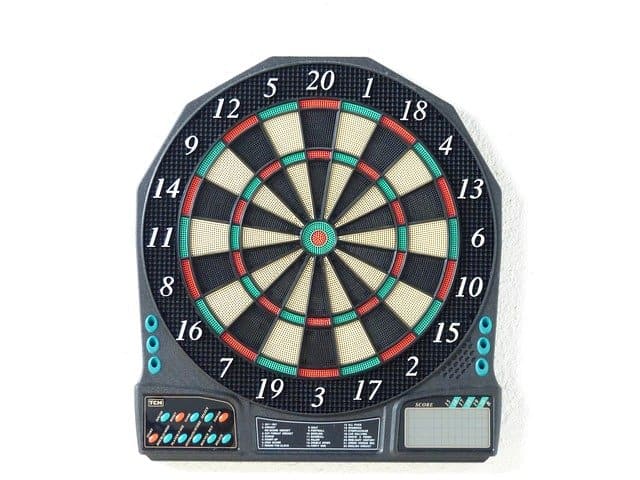 Electronic vs Regular Dartboard? (Is Electric Better Than Bristle?)